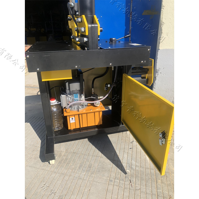 QK-200 Bending Cutting Punchin - огляд і ціна Hydraulic Busbar Punch Machine